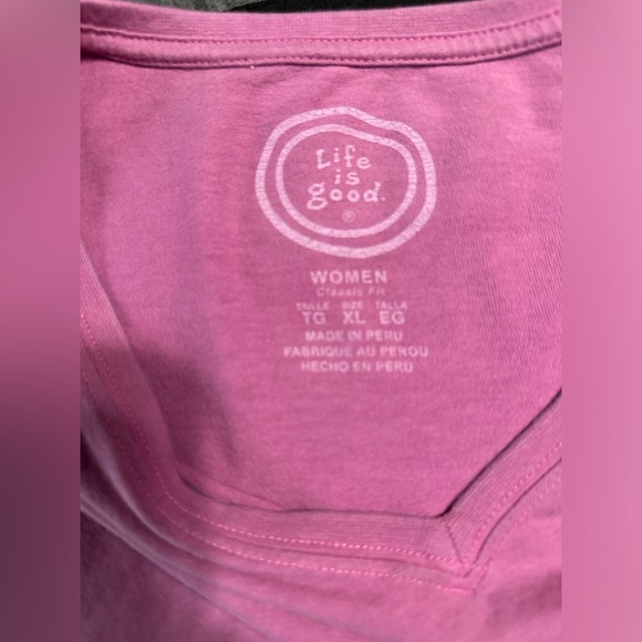 Life is good, half full wine glass, v-neck, XL, pet/smoke free home. - Picture 3 of 10